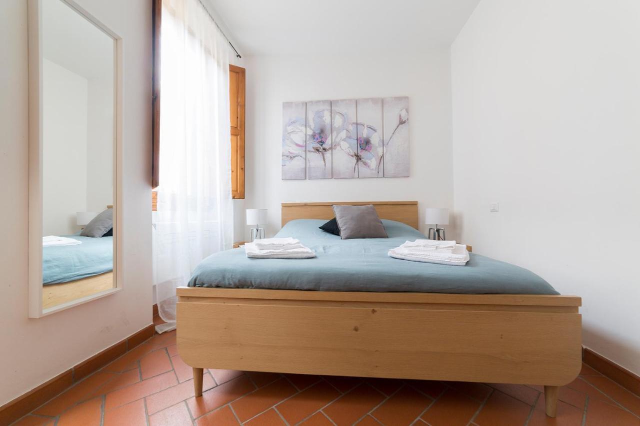 Santa Maria Novella 6 Sleeps Near The Station Apartamento