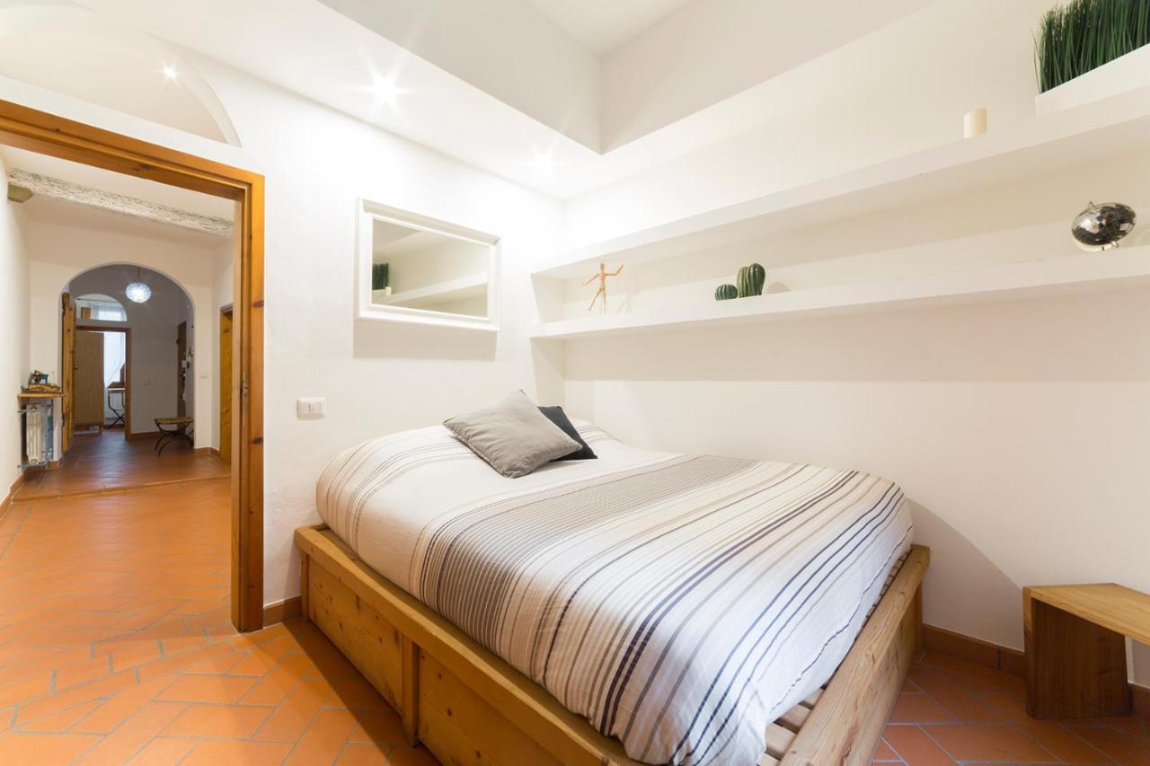 Apartamento Santa Maria Novella 6 Sleeps Near The Station